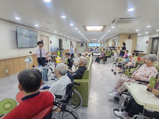 카네이션요양원 인지프로그램