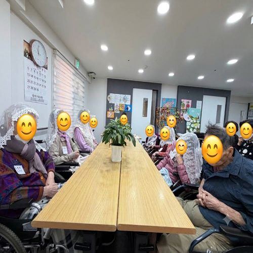 장생시니어타운 ☆성당 봉성체 시간☆