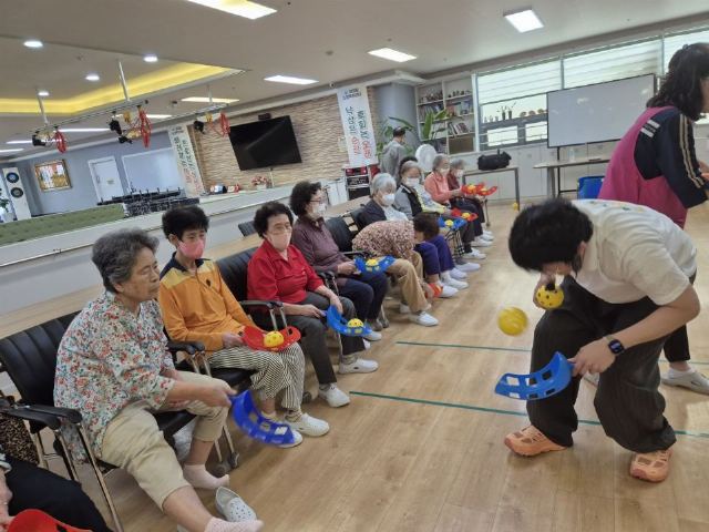 청아람노인복지센터 2026-10-03