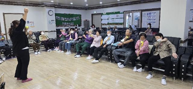 금빛노인복지센터 2026-10-06