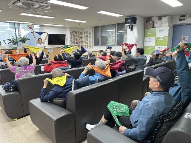 가족처럼주야간보호센터 2026.10.02 레크리 ...