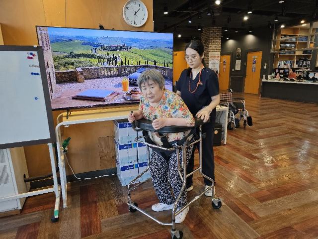 행복한요양원 2026-10-08