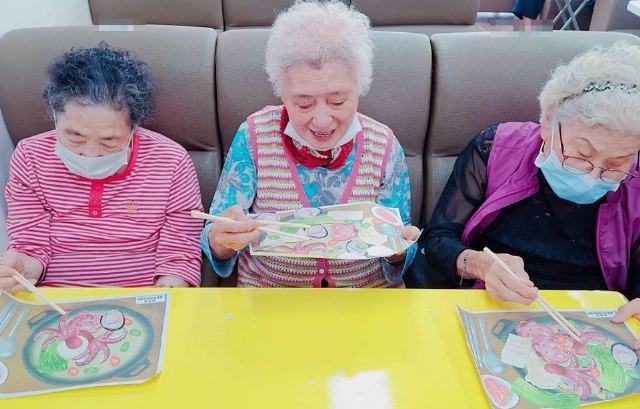부천시경로주간보호센터 연포탕 꾸미기