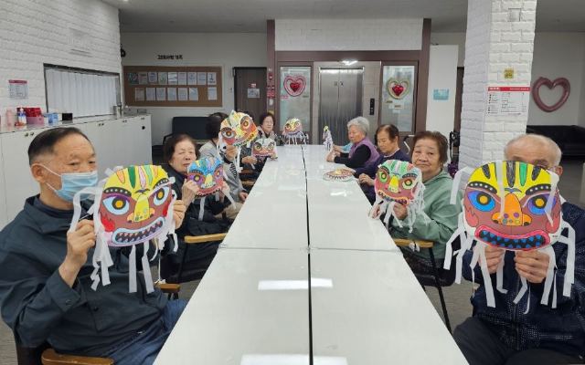김해사랑노인주야간보호센터 2026-10-14