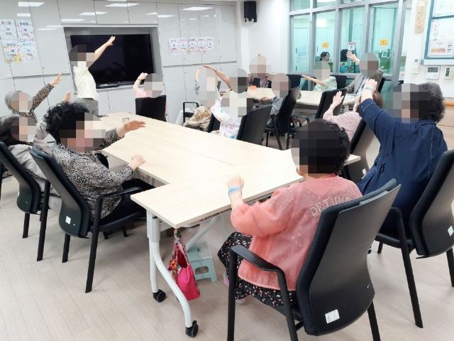 압구정데이케어센터 26년 8월 프로그램 사진