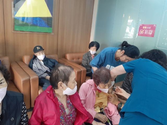 덕신노인복지센터 2026-10-21
