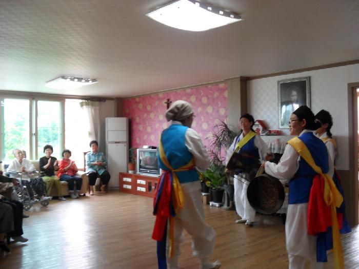 엠마우스 노인요양공동생활가정 2012-05-31