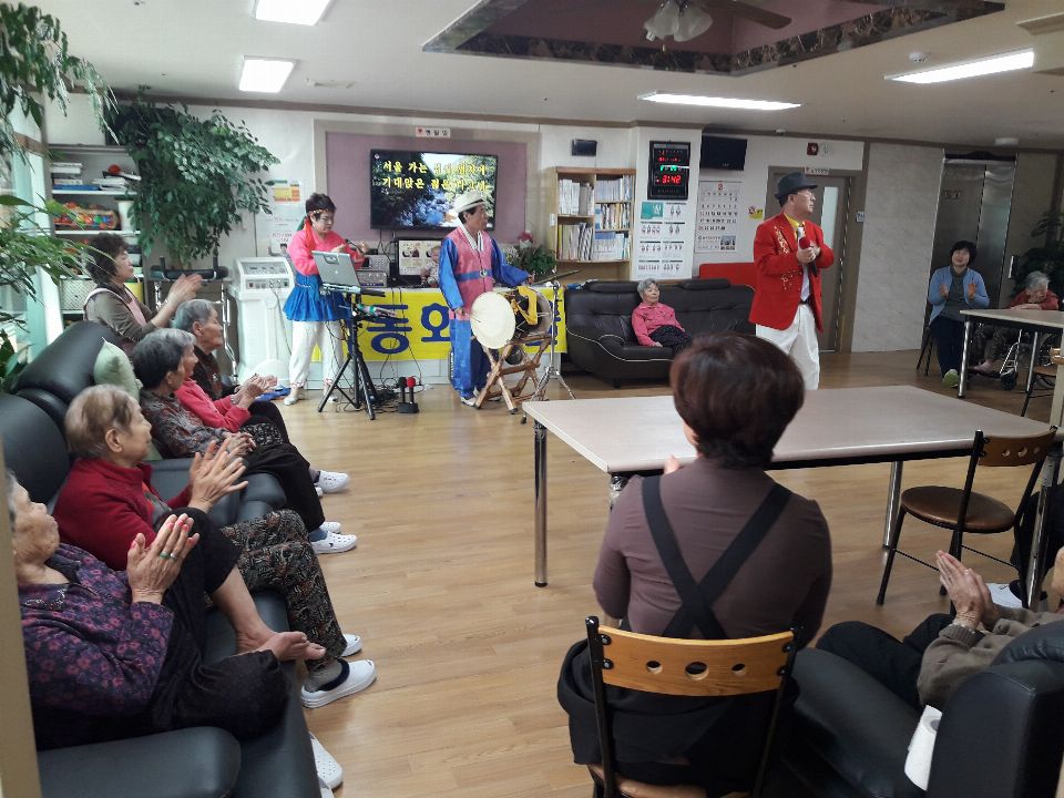 사랑가득한집재가노인복지센터 2019-03-18