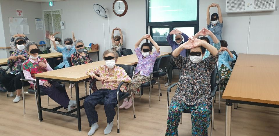 사랑으로주간보호센터 체조 프로그램