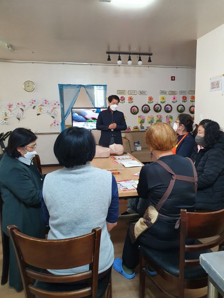 둥지노인요양공동생활가정 2023-06-11