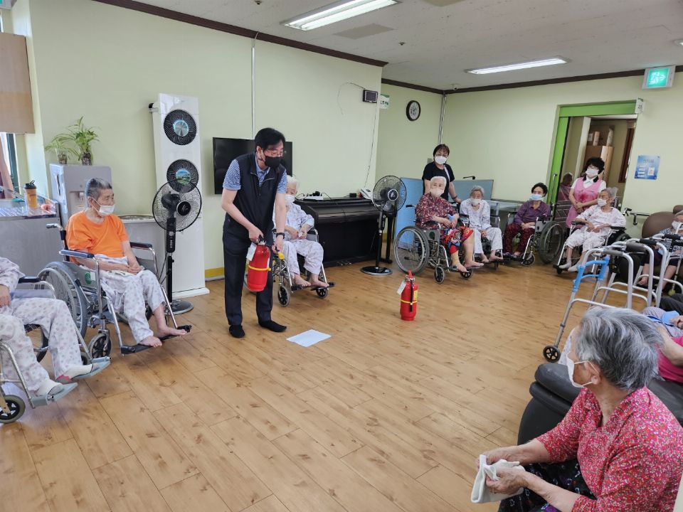 삼례은빛사랑요양원 2023-06-14