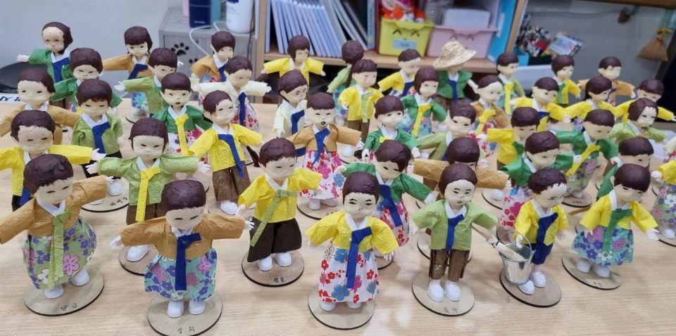 목련통합재가센터 닥종이공예