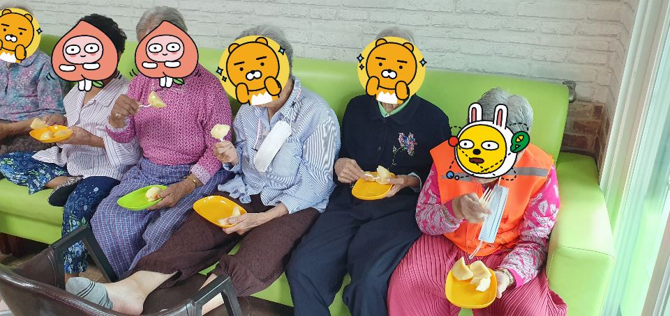 행복마을복지센터 오후간식타임1