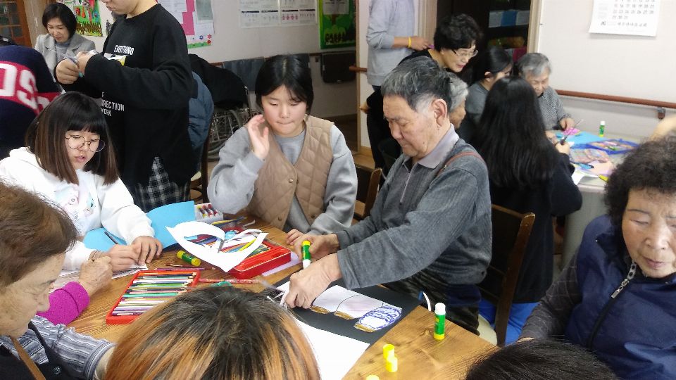 한아름주간보호센터 미술활동