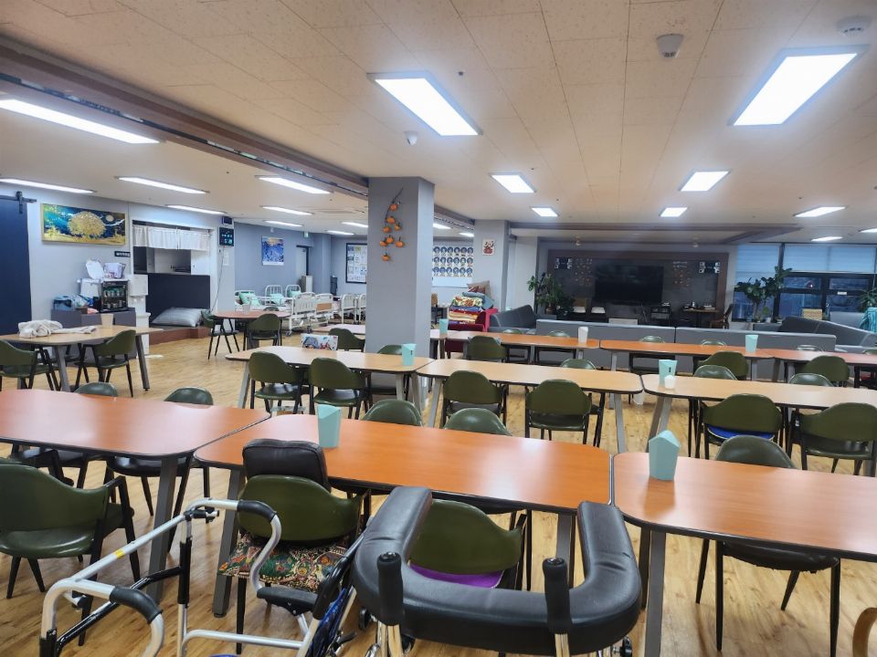 내외동 주간보호센타 2025-01-03