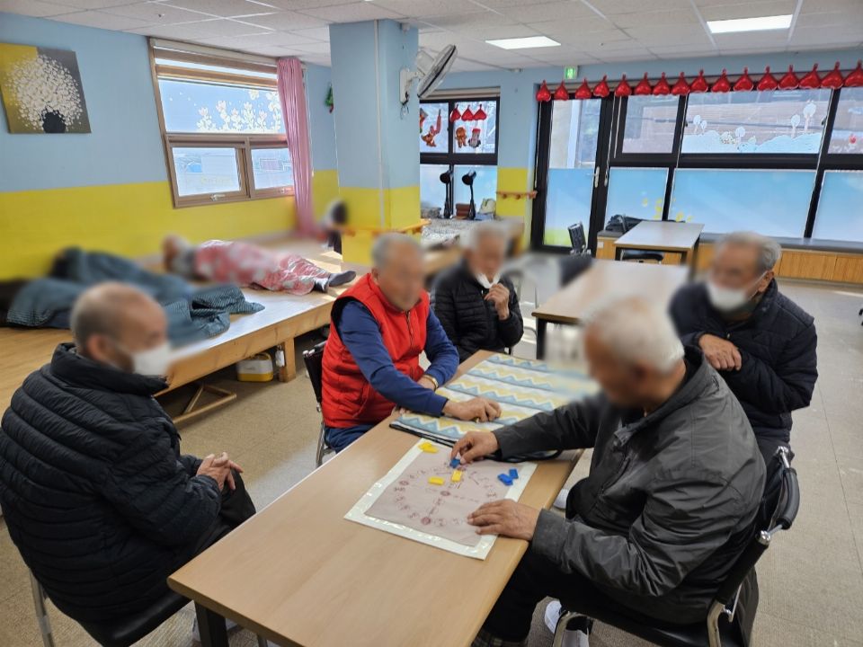 보물섬복지센터 2025년 3월 남자 어르 ...