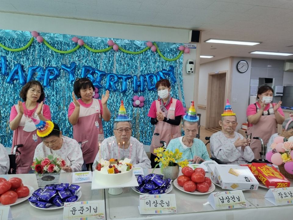 고수련요양원우담점 2025-04-23