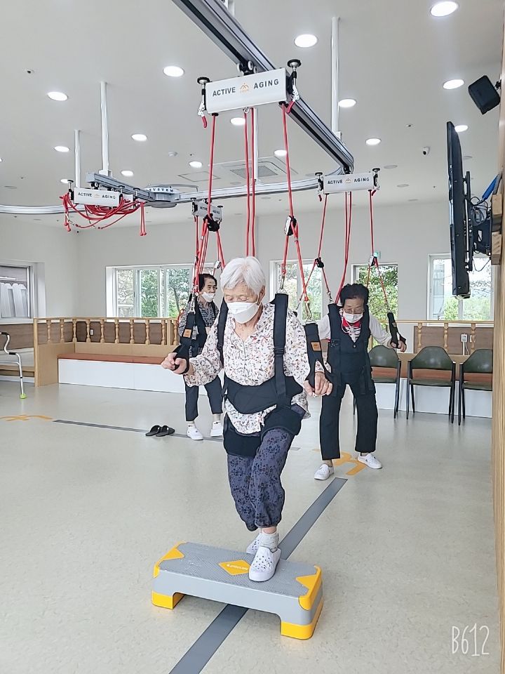 사랑마을 노인돌봄센터 시설 사진