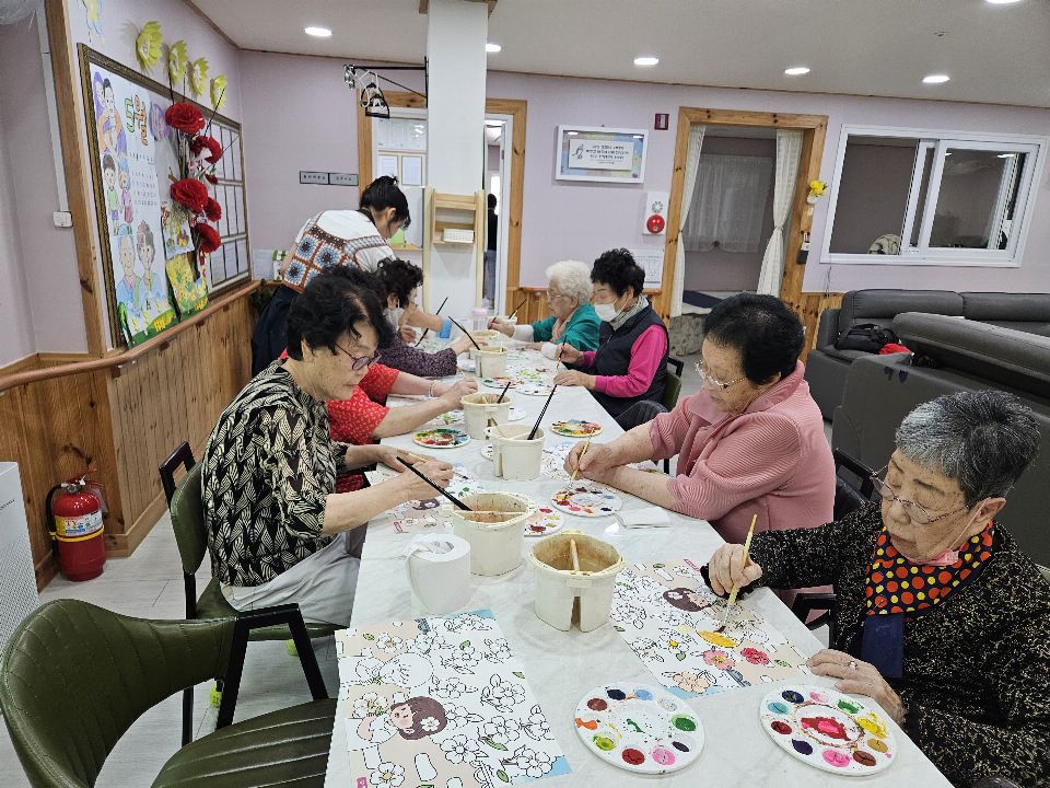 활력재가노인복지센터 2026-06-04