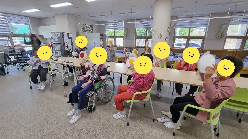 하동군 주간보호센터 음악활동