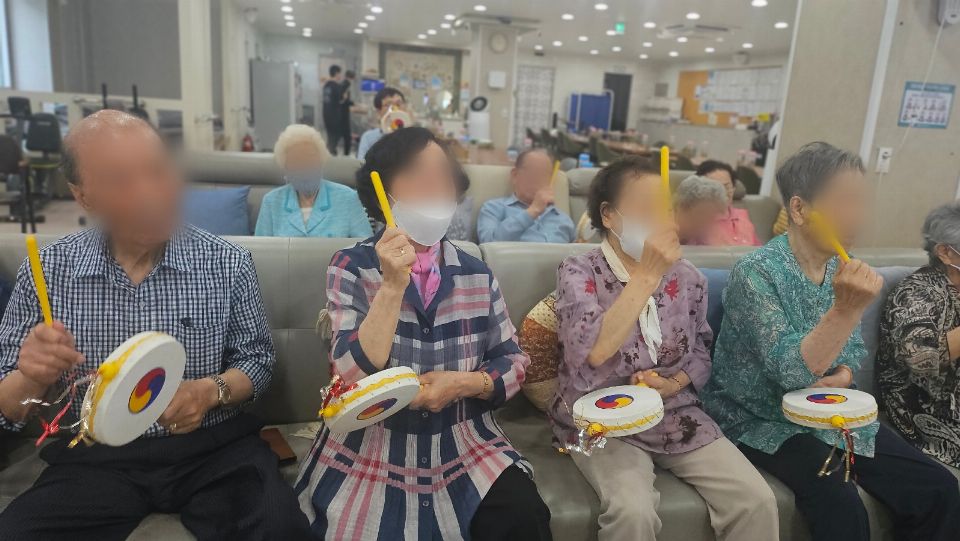 사랑가득 노인주간보호센터 2026-07-22