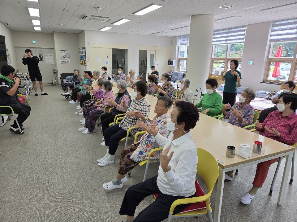 하동군 주간보호센터 2026-09-18