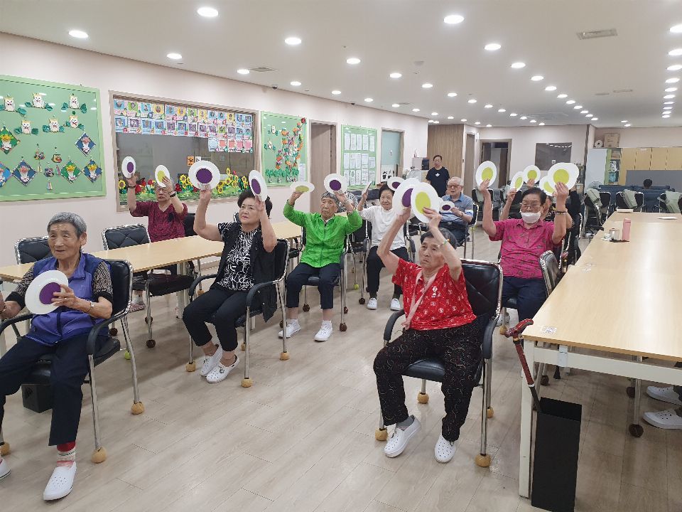 더사랑데이케어센터 2026-09-18