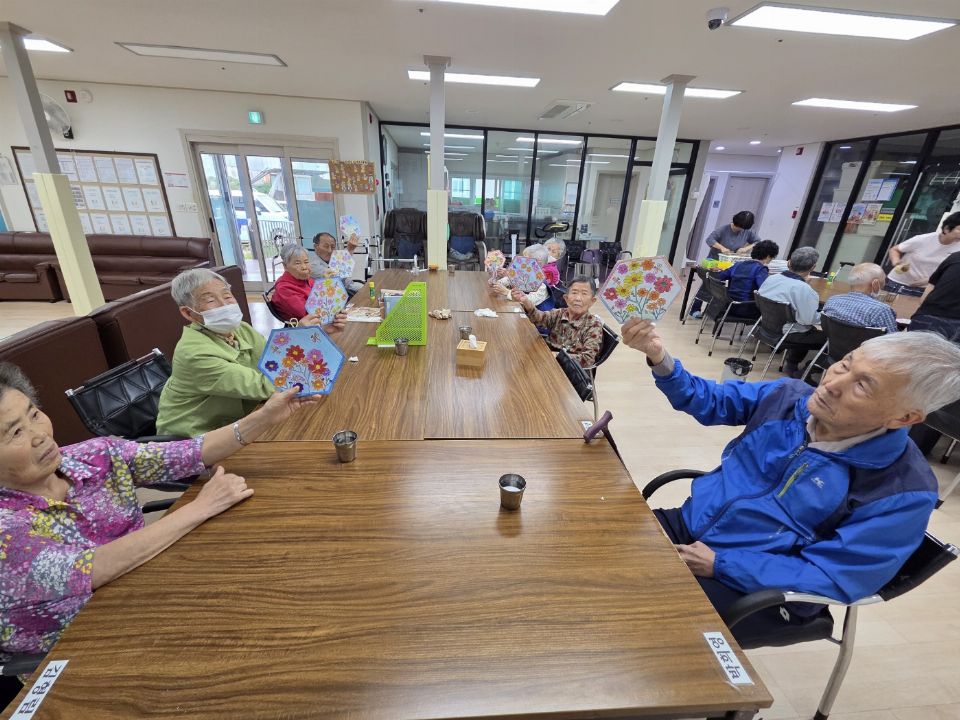 공성노인주간보호센터 20260926 코스모스액 ...