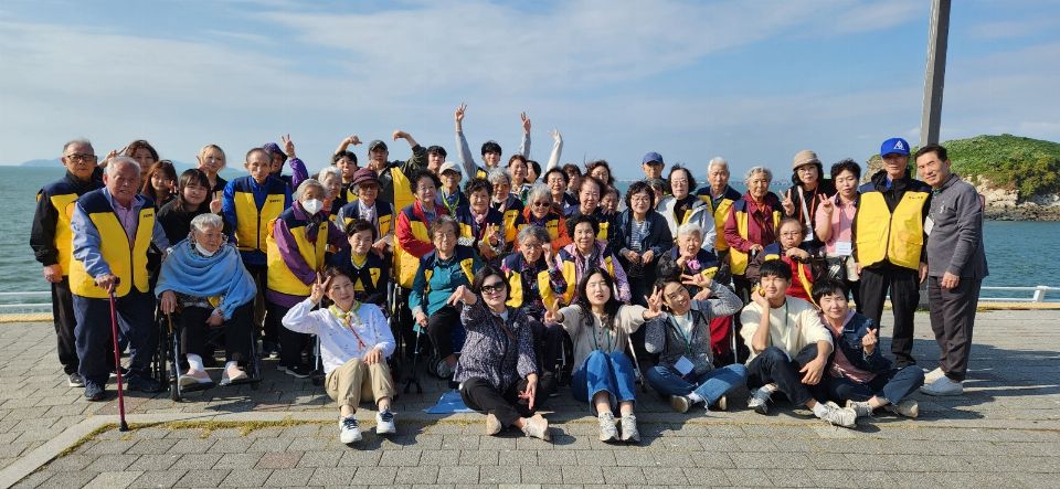 수원 행복한동행 주간보호센터 2026-10-14